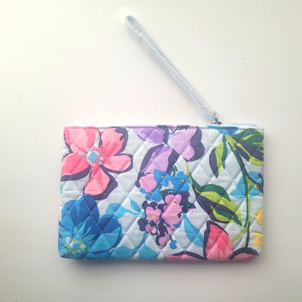 Vera Bradley Escapade wristlet